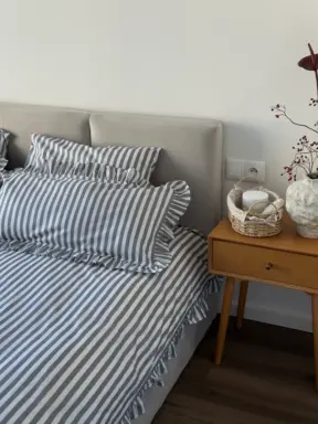 Комплект з рюшами Gray Stripes